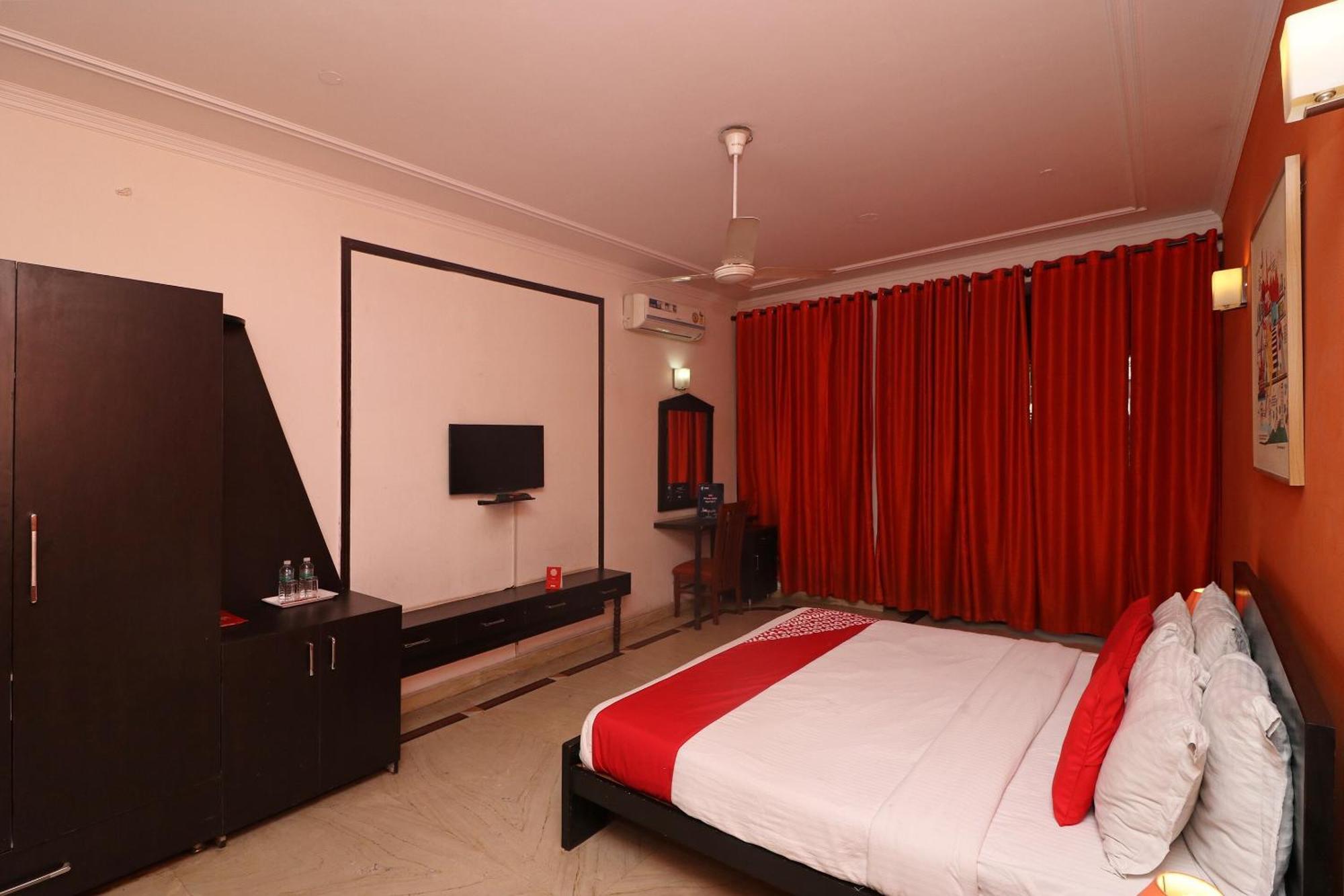Super Hotel O Hare Rama Guest House 新德里 外观 照片